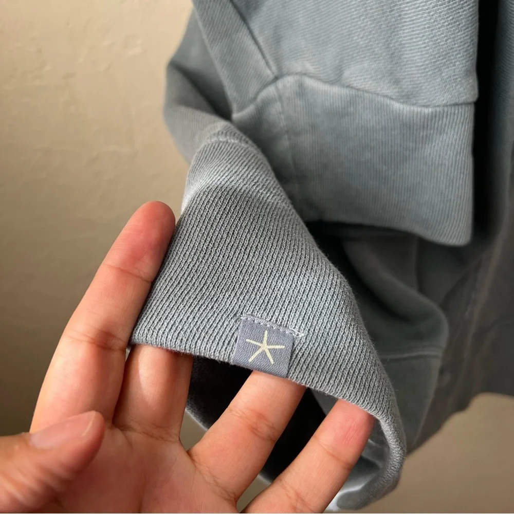 New With Tags Barefoot Dreams Malibu Collection - Picture 4 of 12